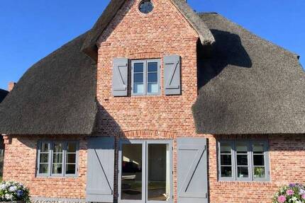 Haus List - 4 Zimmer, 165 m&sup2;, 2.590.000&euro; | Angebot:26066582