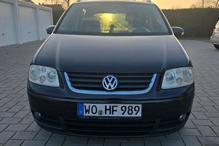 VW Touran 300.000 km 1.900 &euro; Worms 67549