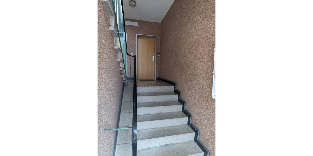 Etagenwohnung Bleckede - 4 Zimmer, 83 m&sup2;, 135.000&euro; | Angebot:25775458