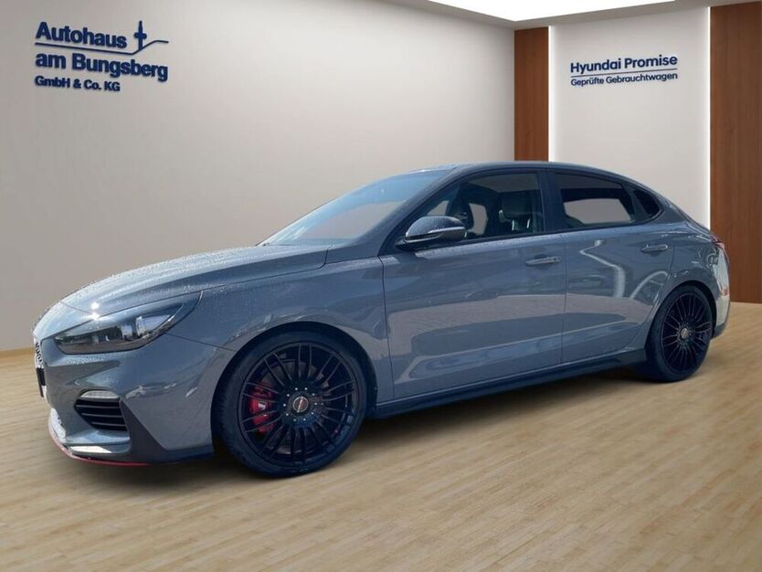 i30