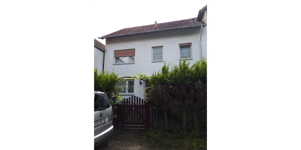 Reihenhaus Gemünden (Wohra) - 3 Zimmer, 107 m&sup2;, 150.000&euro; | Angebot:27084229