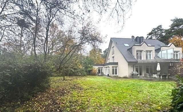 Haus zum Kaufen in Verl 650.000 € 198 m² 5 zimmer