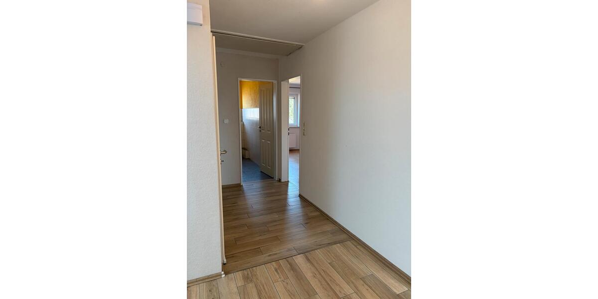 Dachgeschoßwohnung Langwedel - 2.5 Zimmer, 75 m&sup2;, 700&euro; | Angebot:25948841