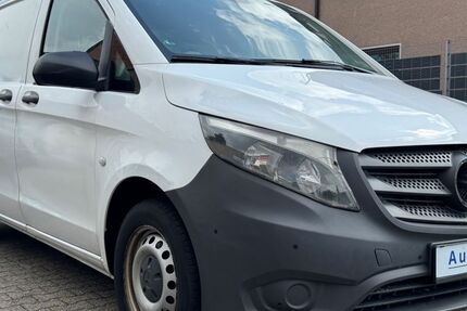 Mercedes-Benz Vito 170.181 km 11.200 € Köln 50858