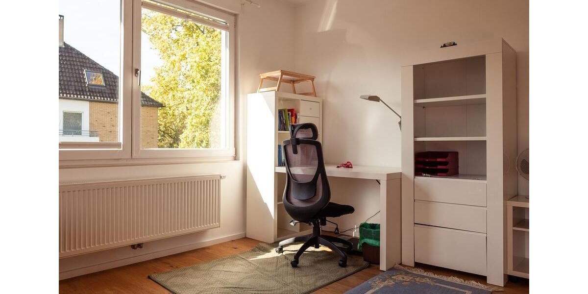Etagenwohnung Düsseldorf Düsseltal - 2 Zimmer, 70 m&sup2;, 1.499&euro; | Angebot:26679382