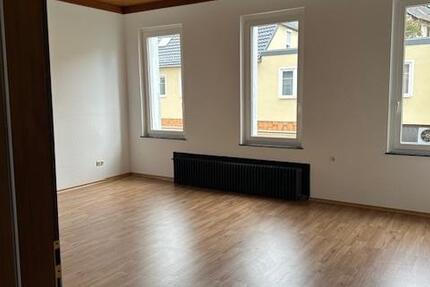 Wohnung Bad Camberg - 4 Zimmer, 98 m&sup2;, 950&euro; | Angebot:26197327