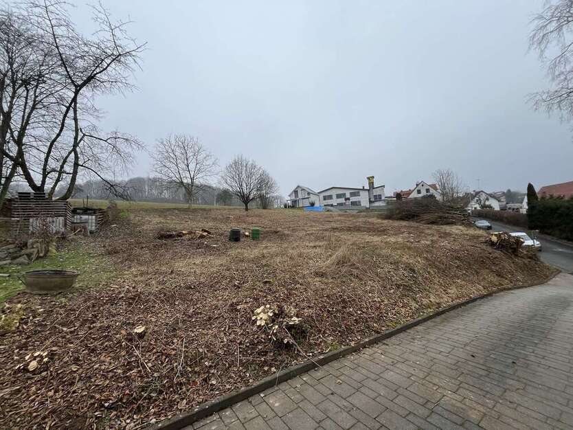 Grundstück zu verkaufen in Westerngrund-Huckelheim 179.000 € 1597 m²