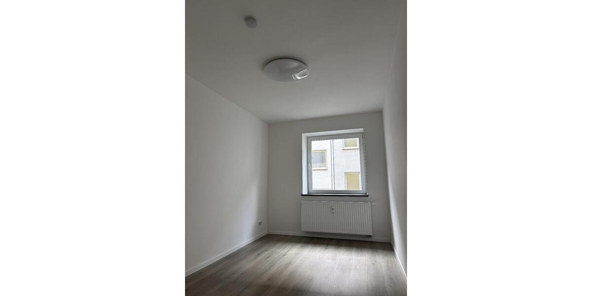 Etagenwohnung Wuppertal Gemarkung Elberfeld - 2 Zimmer, 45 m&sup2;, 550&euro; | Angebot:26670833