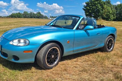 Mazda MX-5 109.000 km 8.450 &euro; Nordhalben 96365