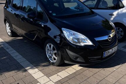 Opel Meriva 65.000 km 10.000 &euro; Augsburg 86156