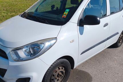 Hyundai i10 152.000 km 1.700 &euro; Radolfzell 78315