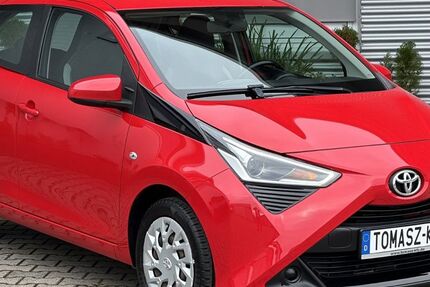 Toyota Aygo (X) 76.886 km 8.499 € Hamm 59075