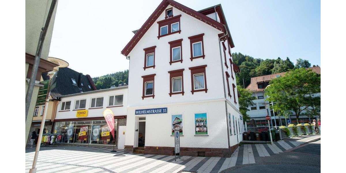 Einzelhandel in Bad Wildbad 870.000 € 300 m² zimmer