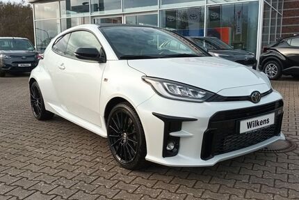 Toyota Yaris 9.000 km 35.400 &euro; Lohne 49393
