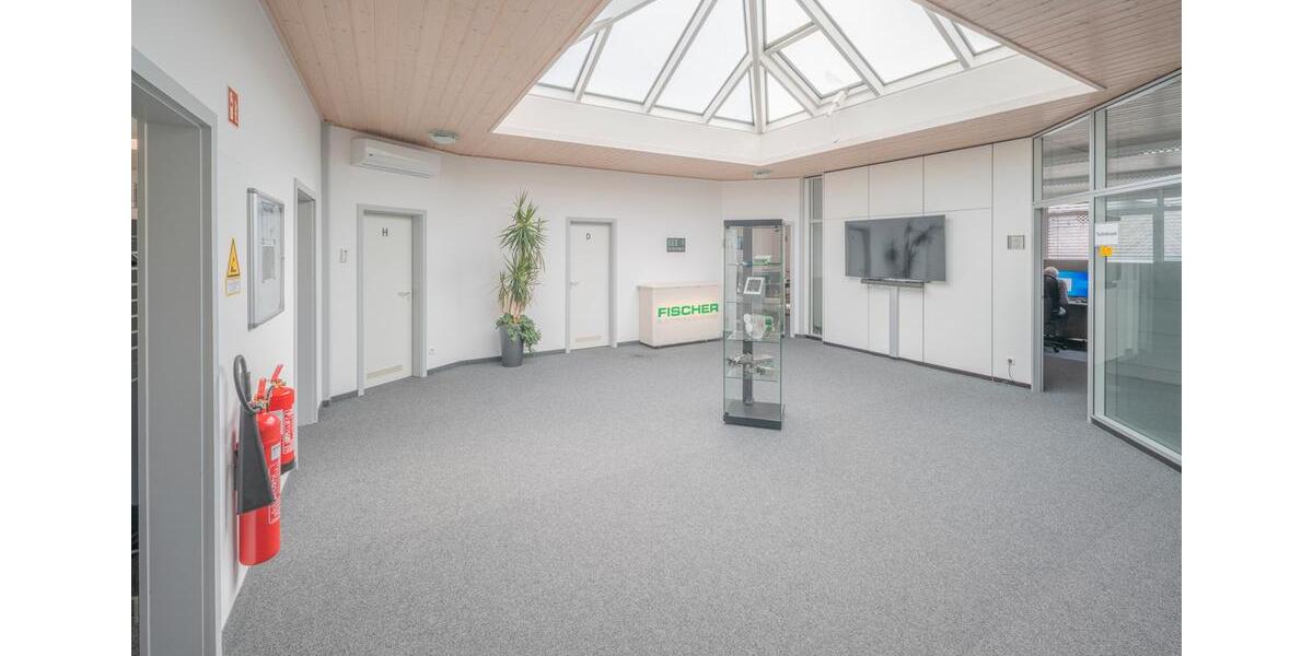 Gewerbeobjekt Villingen-Schwenningen Schwenningen - 1.400&euro; | Angebot:22041342