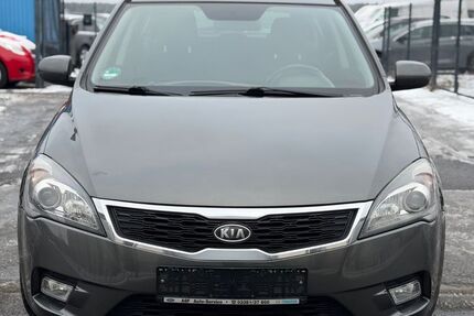 Kia ceed Sportswagon 149.481 km 4.990 &euro; Wildau 15745