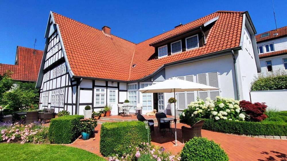 Einmaliges Fachwerkensemble im Zentrum von Bad Essen 8 zimmer