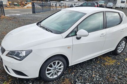 Seat Ibiza 61.000 km 9.690 &euro; Parkstein 92711