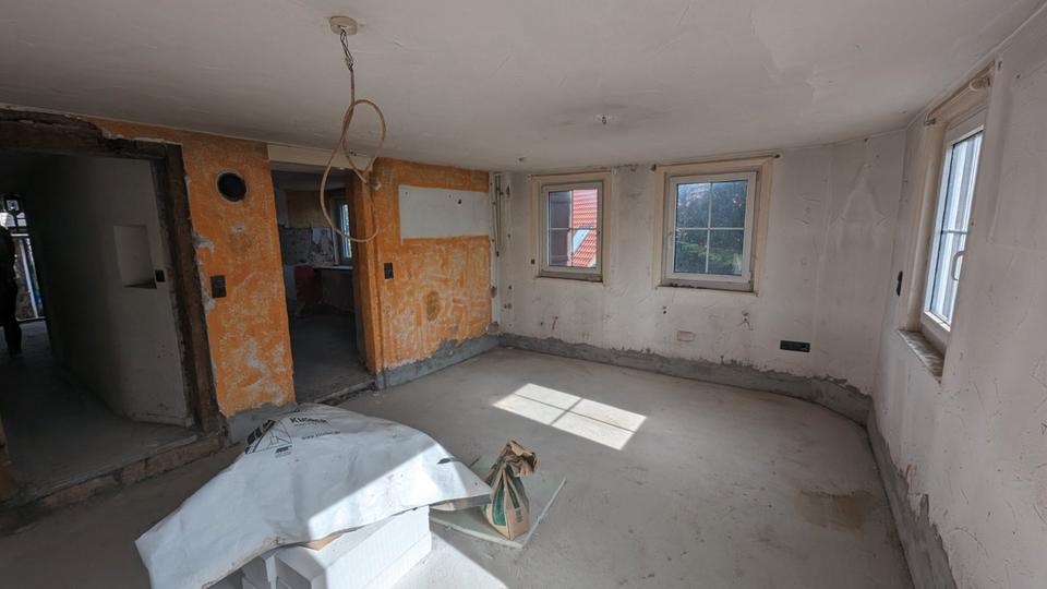 Doppelhaushälfte Schechingen - 10 Zimmer, 130 m&sup2;, 179.000&euro; | Angebot:27076169