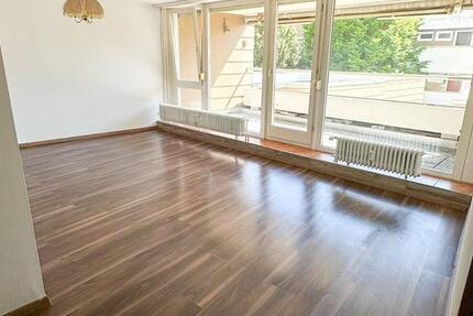 Wohnung Böblingen - 3 Zimmer, 91 m&sup2;, 1.200&euro; | Angebot:26676210