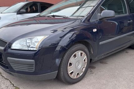 Ford Focus 93.000 km 2.990 € Viernheim 68519