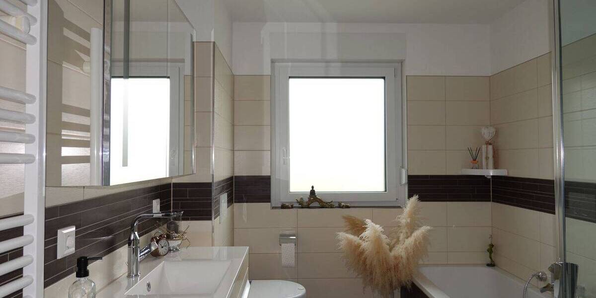 Etagenwohnung Tuttlingen - 3 Zimmer, 82 m&sup2;, 319.900&euro; | Angebot:26228540
