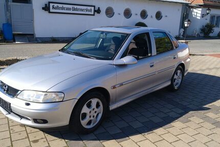 Opel Vectra 179.900 km 1.400 &euro; Itzgrund 96274