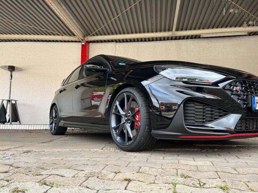 i30