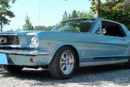 Ford Mustang 108.500 km 28.500 &euro; Schmallenberg 57392