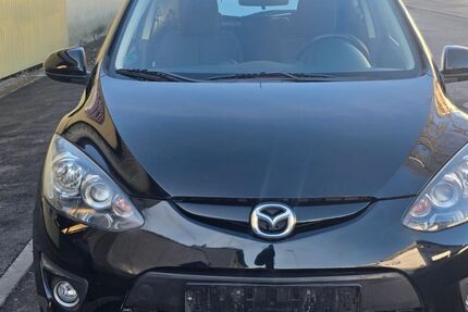 Mazda 2 143.000 km 2.799 &euro; Remshalden 73630