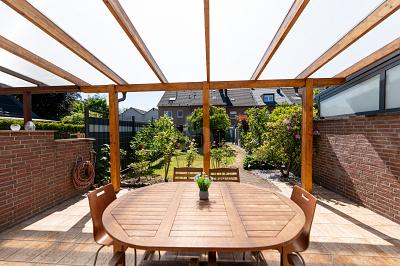 FAMILIENDOMIZIL MIT KAMINWÄRME IN RUHIGER LAGE 4 zimmer