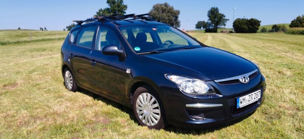 i30