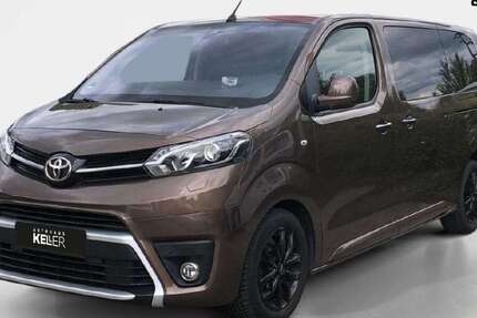 Toyota Proace 181.535 km 21.490 &euro; Kreuztal 57223