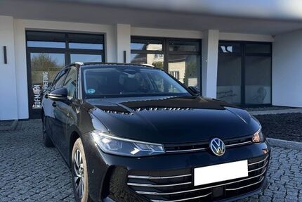 VW Passat Variant 29.000 km 32.600 &euro; Coswig 01640