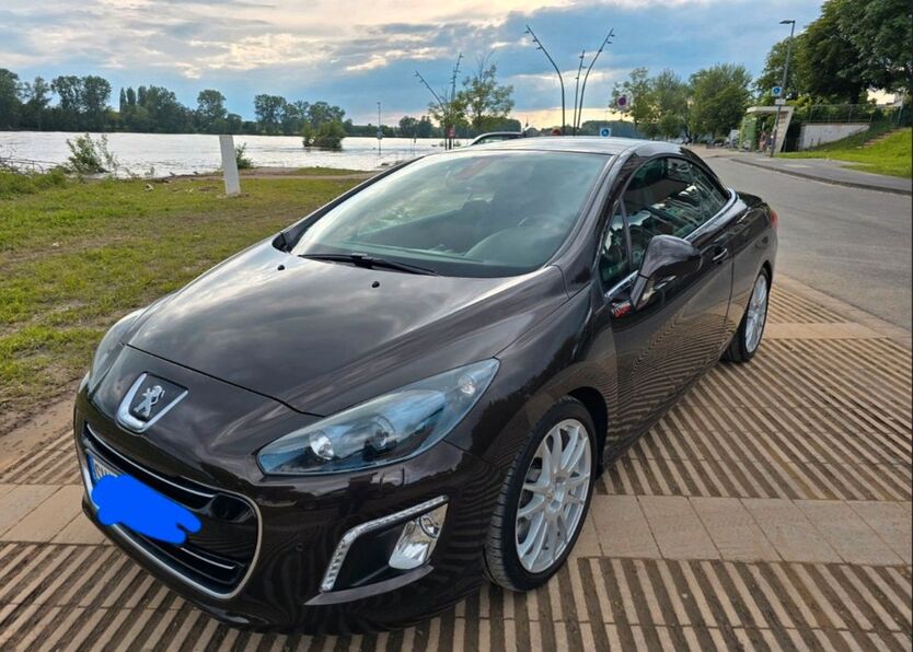Peugeot 308 150.000 km 13.000 € Grafenau-Döffingen 71120