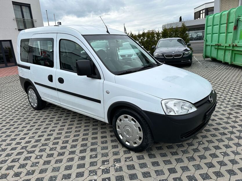 Opel Combo 340.009 km 2.500 € Niederfüllbach bei Coburg 96489