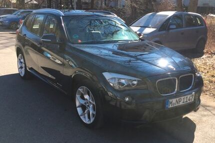 BMW X1 130.000 km 12.900 € München 81375