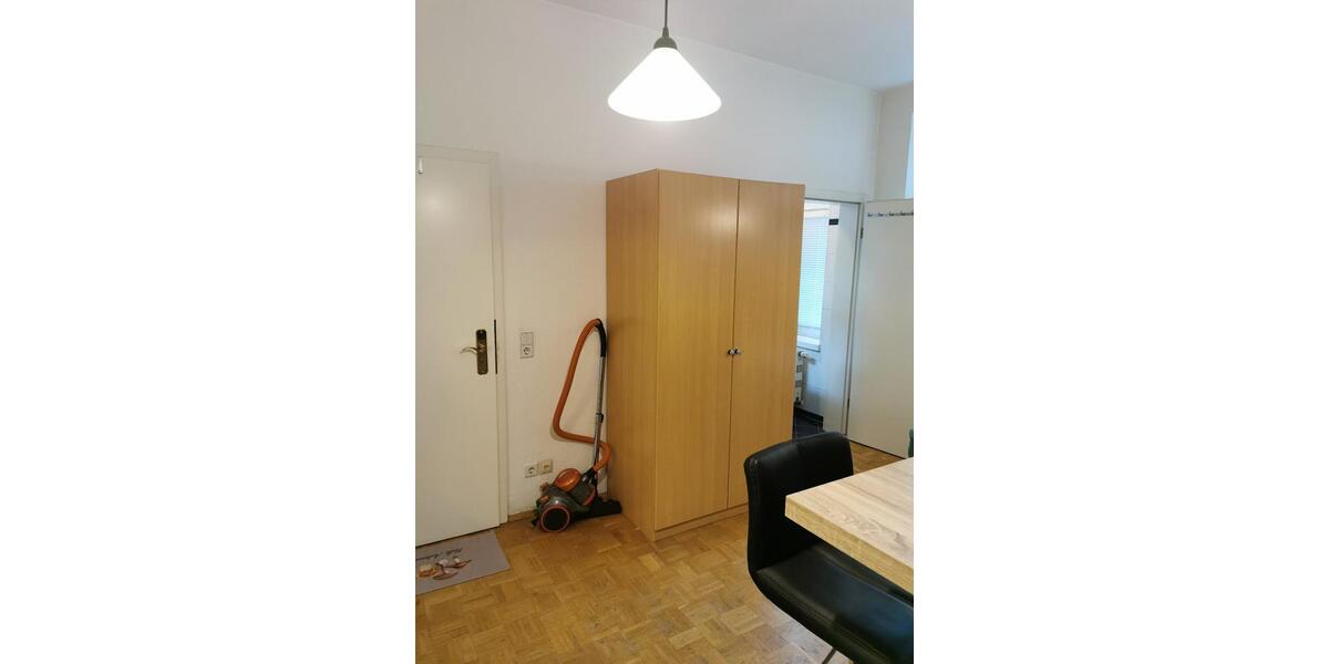 Erdgeschoßwohnung Dresden Pieschen - 1 Zimmer, 17 m&sup2;, 650&euro; | Angebot:25403939