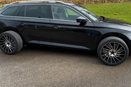 Skoda Superb 113.900 km 19.800 &euro; Frankenhardt 74586