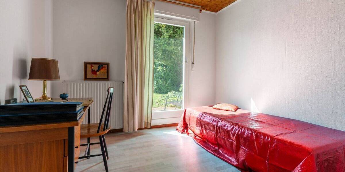 Bungalow Köln Sürth - 5 Zimmer, 137 m&sup2;, 749.000&euro; | Angebot:26472592
