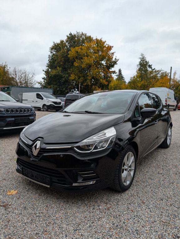 Renault Clio 47.000 km 10.590 € Berlin 13158