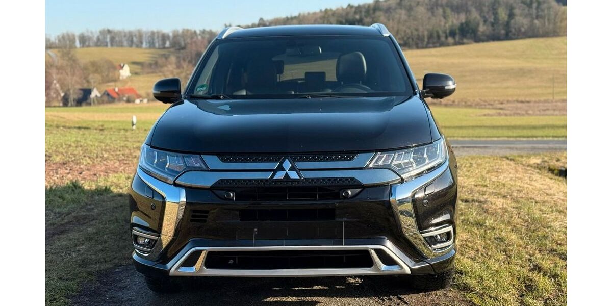 Mitsubishi Outlander 97.000 km 18.950 &euro; Schalkau OT Katzberg 96528