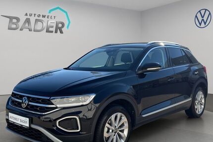 VW T-Roc 24.470 km 26.430 &euro; Bruckmühl 83052