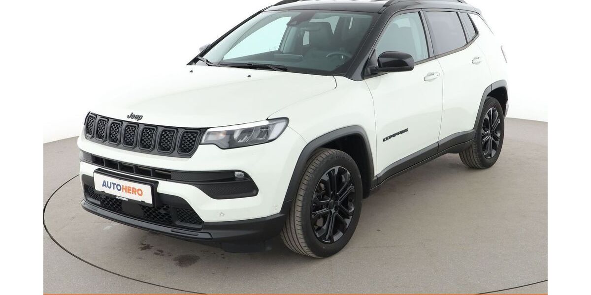 Jeep Compass 97.079 km 16.470 &euro; Dresden 01187