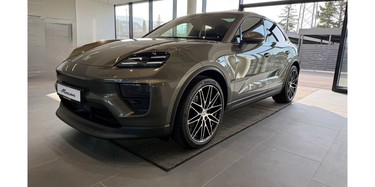 Porsche Macan 5.900 km 89.900 &euro; Minden 32429