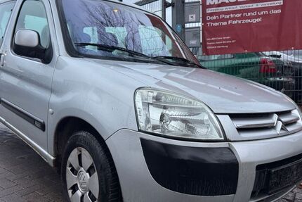 Citroen Berlingo 148.608 km 1.100 € Hamburg 22043
