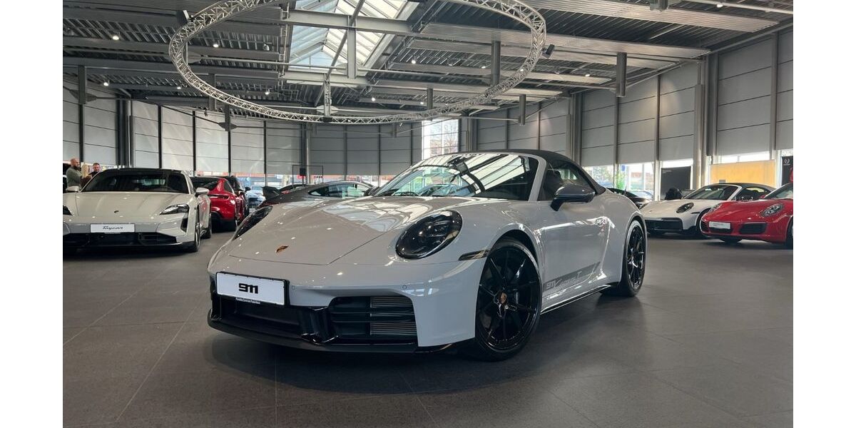 Porsche 992 3.000 km 169.890 &euro; Paderborn 33100