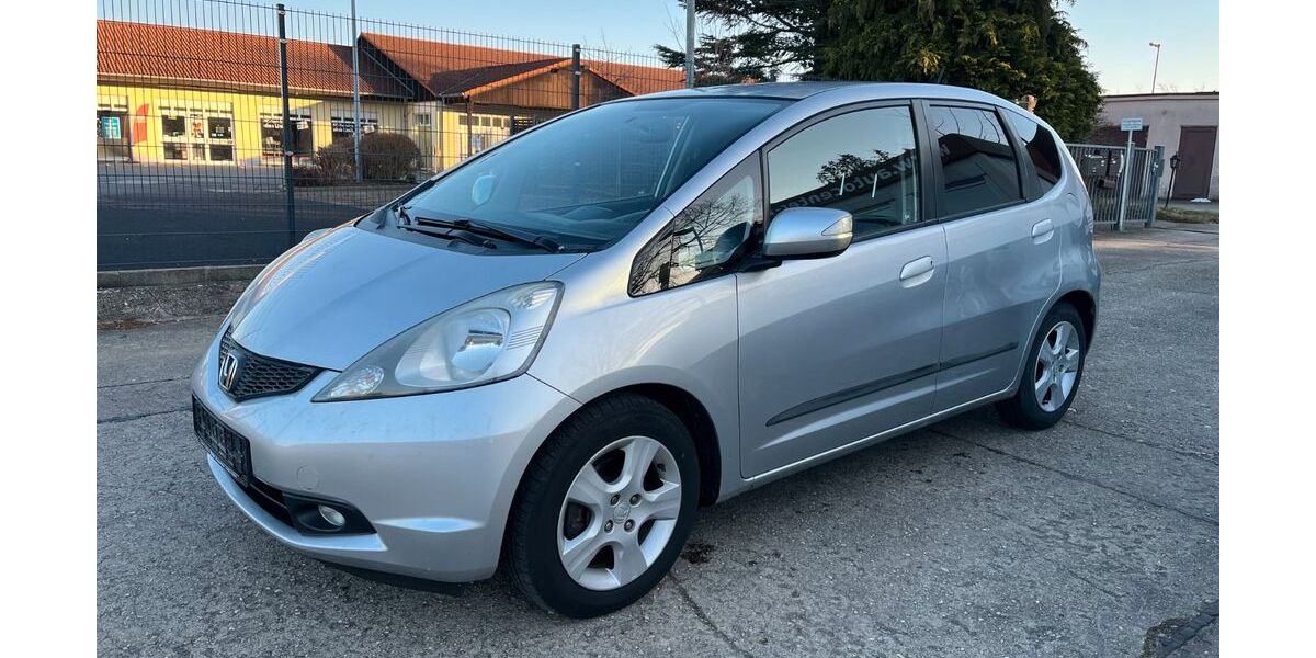 Honda Jazz 133.123 km 4.980 &euro; Bautzen 02625
