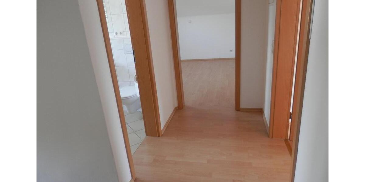 Einfamilienhaus Neuötting - 5 Zimmer, 105 m&sup2;, 1.200&euro; | Angebot:26408413