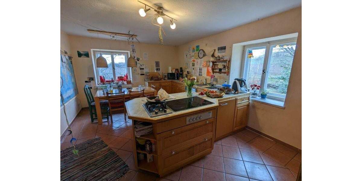 Einfamilienhaus Müglitztal Falkenhain - 8 Zimmer, 367 m&sup2;, 330.000&euro; | Angebot:24453440